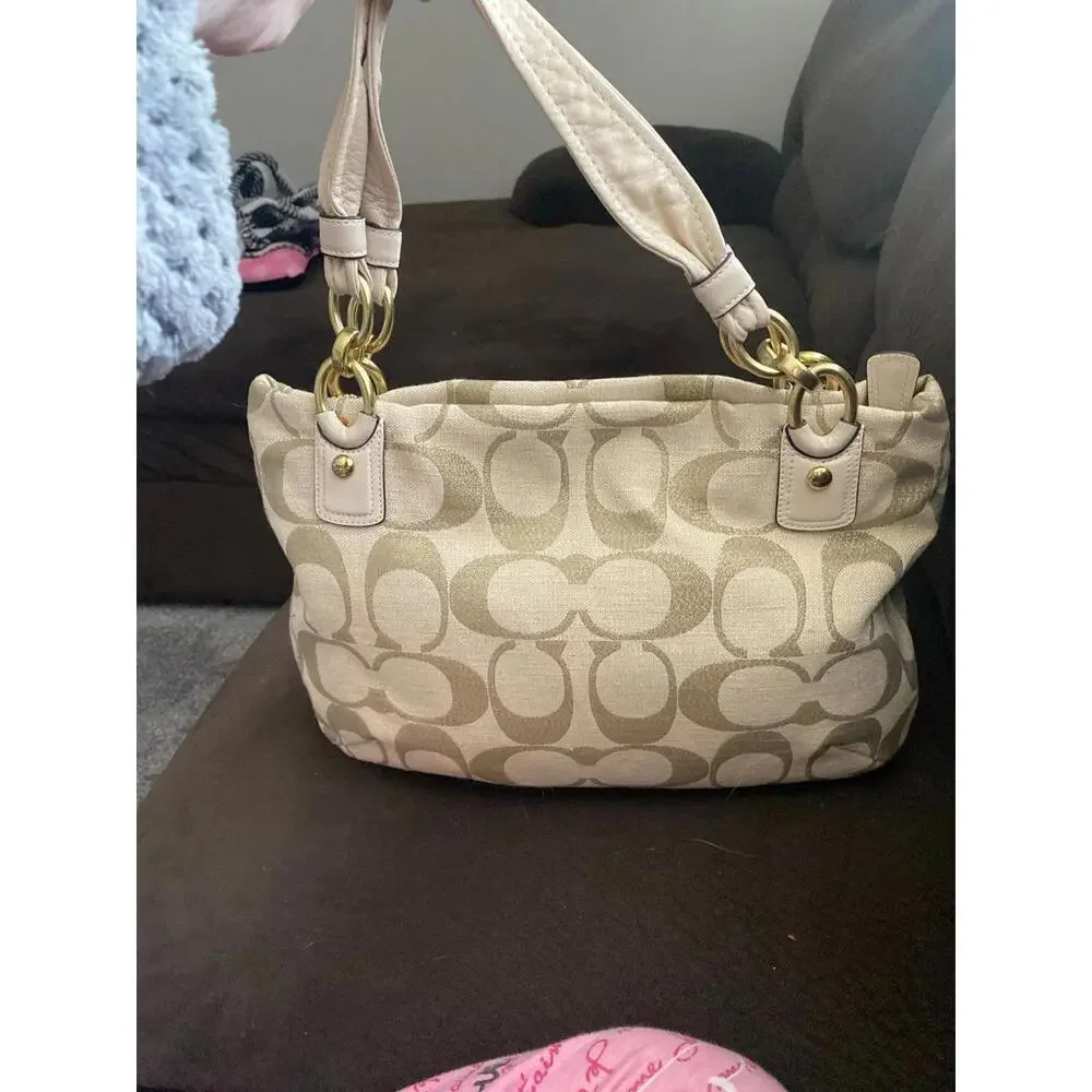 Coach shoulder bag Gold and beige - Picture 2 of 5